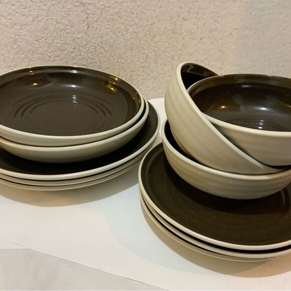 11pc Noritake Colorvara Chocolate Place Serving: Salad, Dinner Plates Bowls - Picture 3 of 16